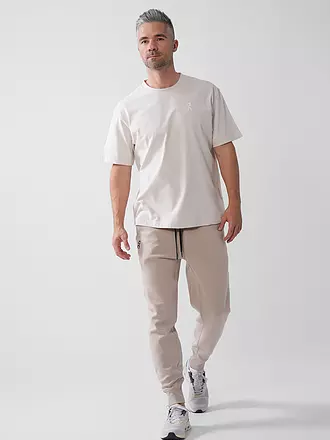 ON | T-shirt CLUB T | beige